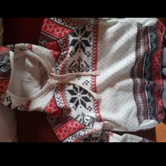 Snowflake Sweatshirt - Picture 3 of 4